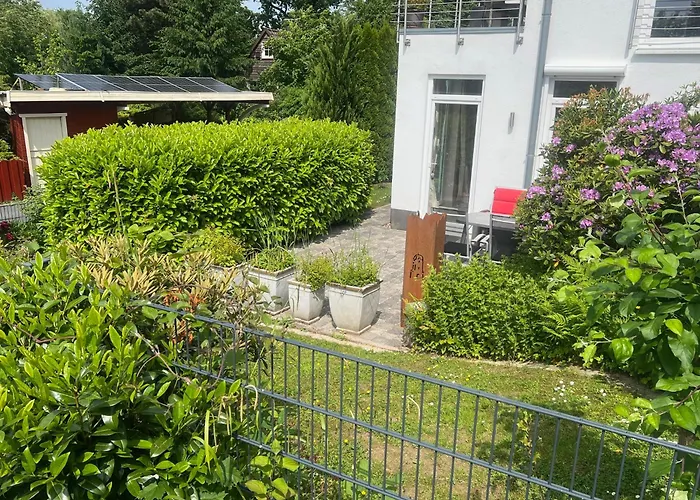 Dell Am Suedufer * 莫内西